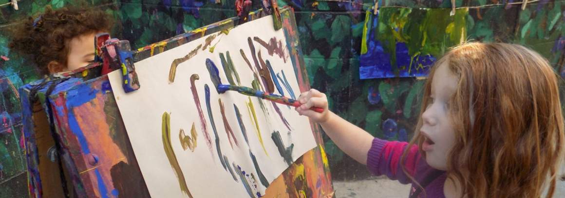 KI offering children art classes